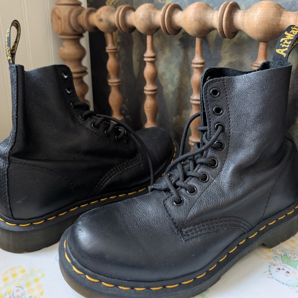 Doc martens in US7